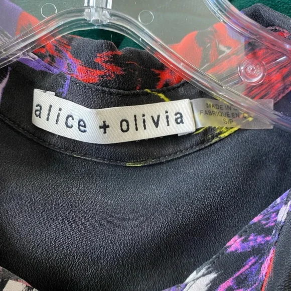 Alice + Olivia Willa Moonstruck Print Placket Blouse